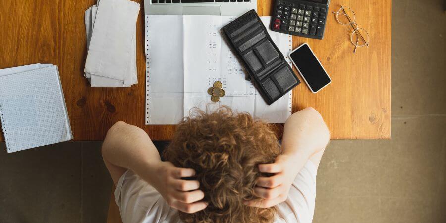 Reclamación deuda EOS Spain