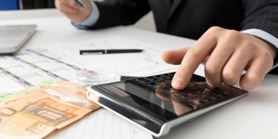 Reclamación deuda Estrella Receivables